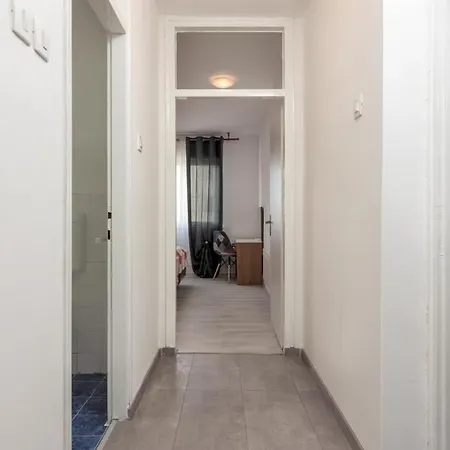 Apartment With Wifi - 19493