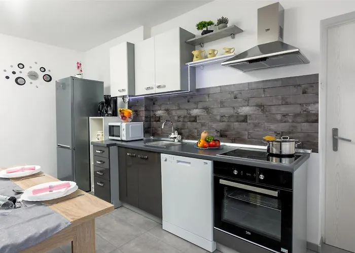 With Wifi - 19493 Apartment *